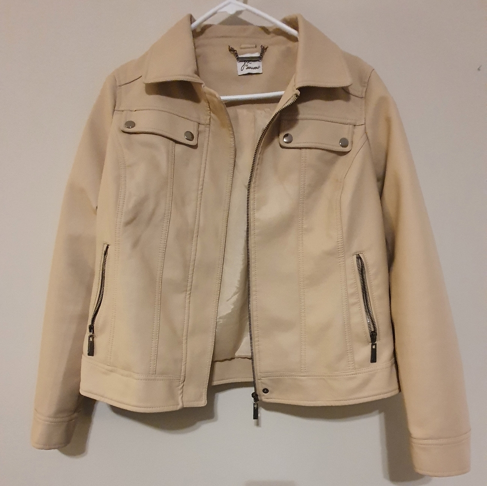 Jacket - Picture 9 of 9